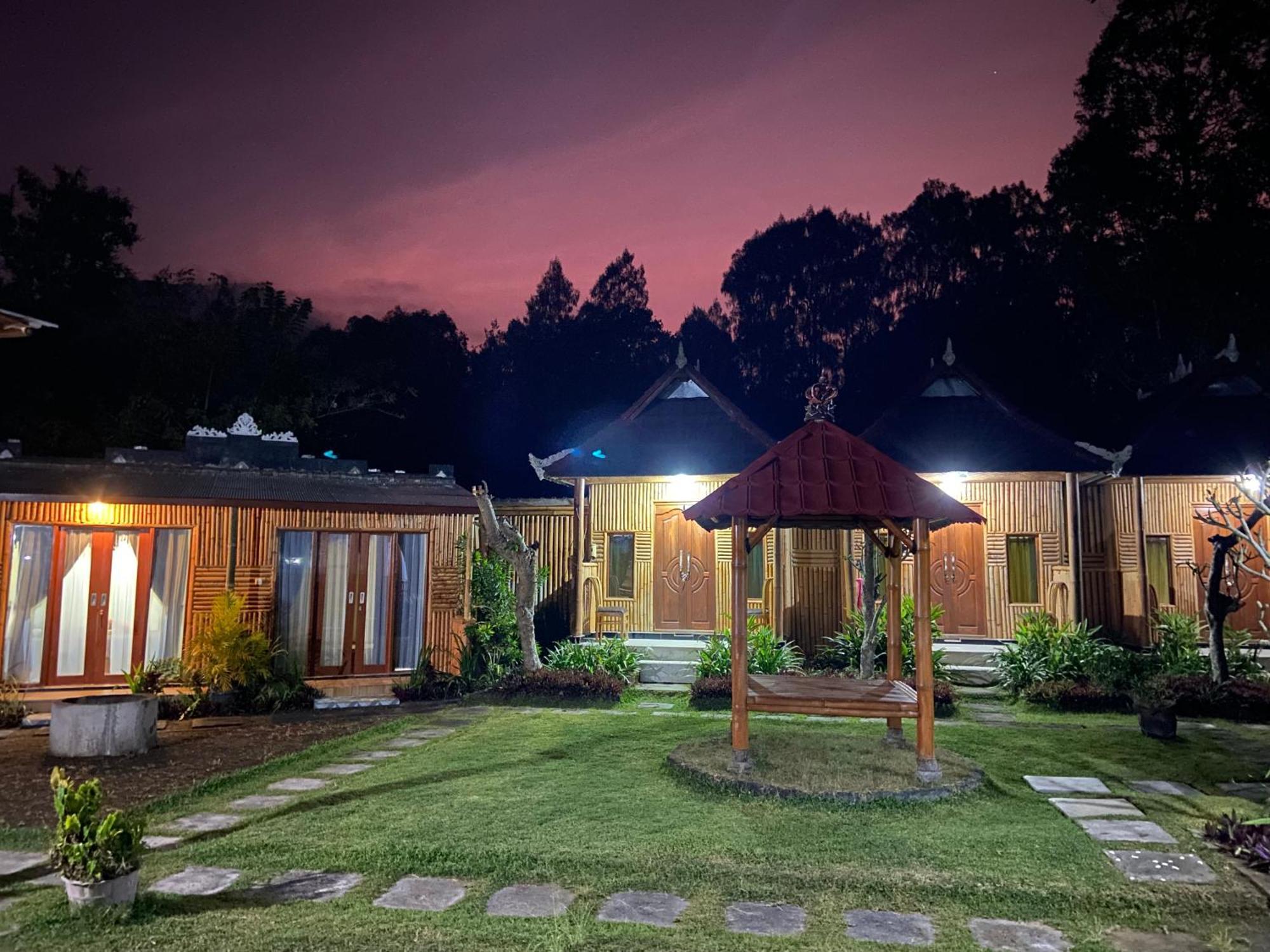 D'Yoga Bamboo Cabin Kintamani  Exterior photo