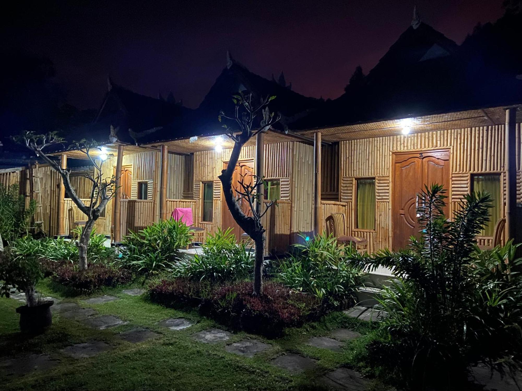 D'Yoga Bamboo Cabin Kintamani  Exterior photo